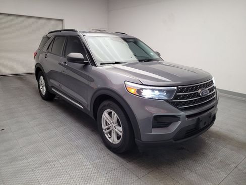 Used 2022 Ford Explorer XLT RWD image 13