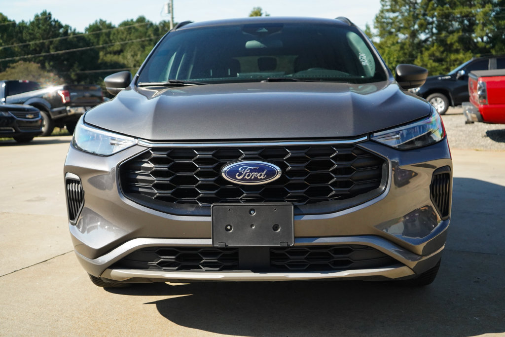 Used 2023 Ford Escape ST-Line w/ Tech Pack #1 AWD/4WD image 16