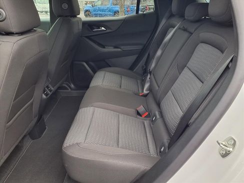 New 2026 Chevrolet Equinox LT image 7