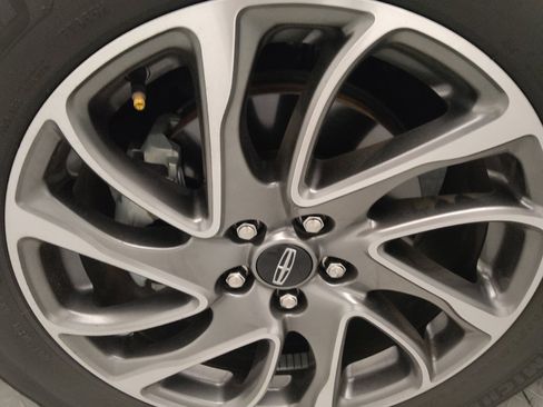 Used 2022 Lincoln Corsair FWD w/ Equipment Group 101A image 31