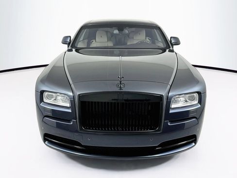 Used 2015 Rolls-Royce Wraith RWD image 3