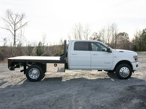 New 2026 RAM 4500 Tradesman w/ Laramie Trim Package image 10