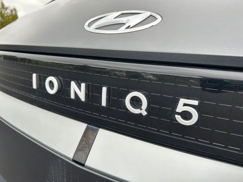 Used 2023 Hyundai Ioniq 5 SEL AWD/4WD image 34