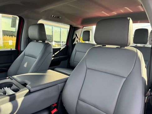New 2026 Ford F250 XL w/ XL Chrome Package image 13