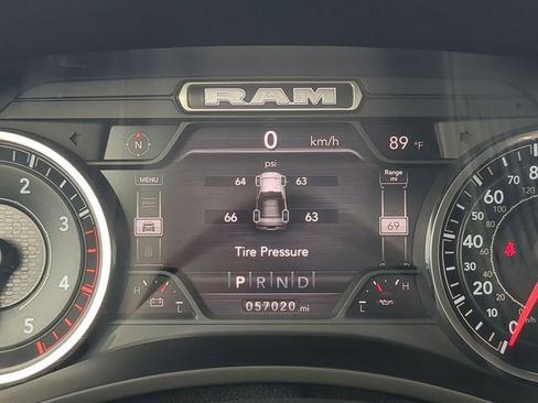 Used 2022 RAM 2500 Big Horn w/ Level C Equiment Group image 29