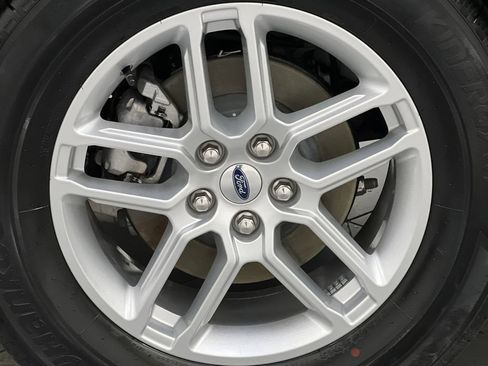 Used 2025 Ford Explorer Active RWD image 75
