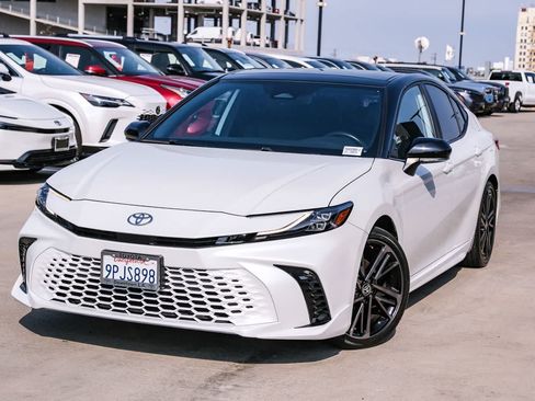 Certified 2025 Toyota Camry XSE FWD image 1