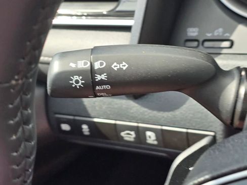 Used 2024 Toyota Camry SE w/ Convenience Package FWD image 16