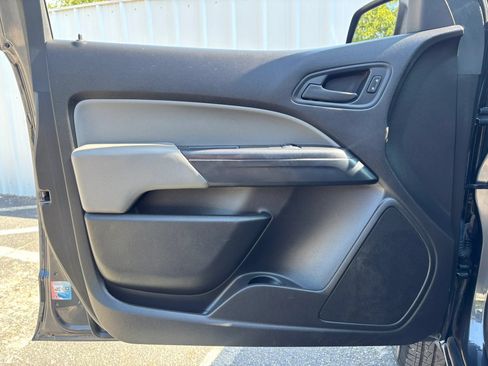 Used 2016 Chevrolet Colorado W/T w/ WT Convenience Package RWD image 31