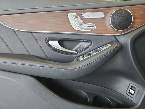Certified 2022 Mercedes-Benz GLC 300 4MATIC image 30
