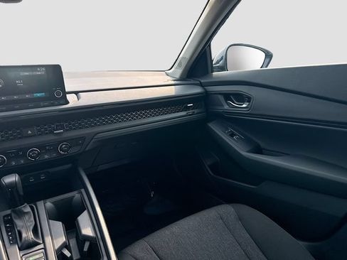Certified 2025 Honda Accord SE image 27