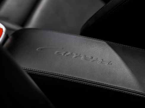 Used 2022 Porsche 911 Carrera image 21