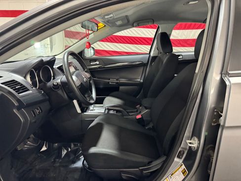 Used 2017 Mitsubishi Lancer SE image 9