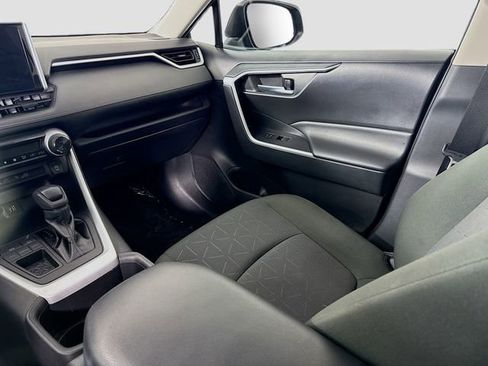 Certified 2023 Toyota RAV4 XLE image 21