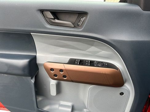 Used 2024 Ford Maverick Lariat w/ FX4 Off-Road Package image 11