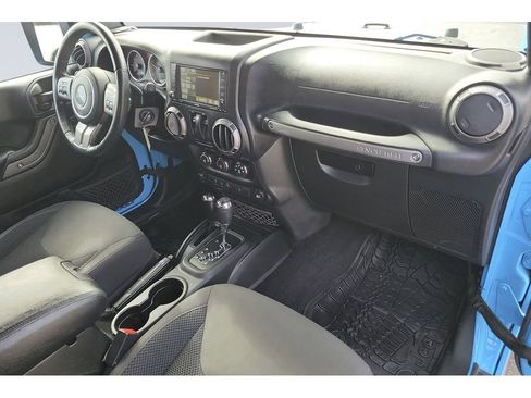 Used 2017 Jeep Wrangler Sport image 17