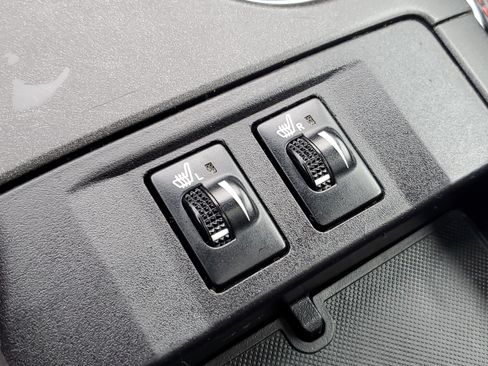 Used 2017 Toyota Camry XSE image 24