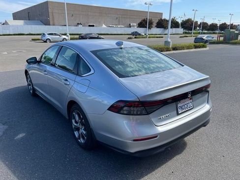 Used 2023 Honda Accord EX image 5