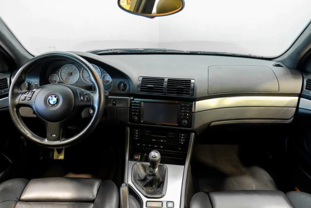 Used 2003 BMW M5 RWD image 22