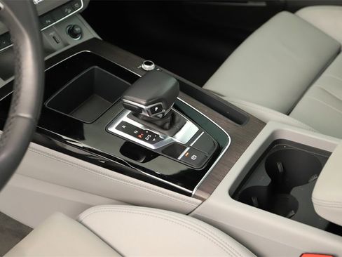 Certified 2023 Audi Q5 2.0T Premium Plus w/ Premium Plus Package image 17