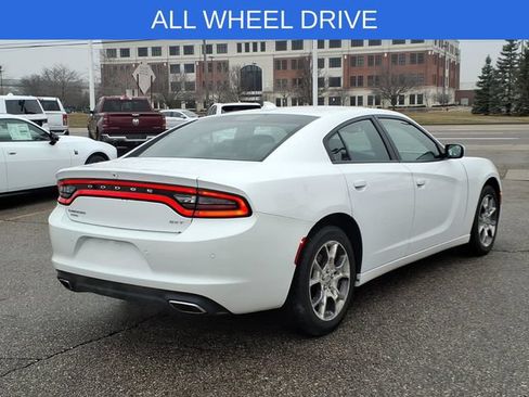 Used 2016 Dodge Charger SXT w/ AWD Plus Group image 5