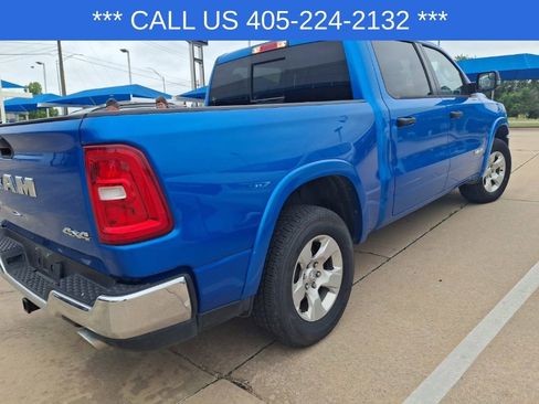 Used 2025 RAM 1500 Big Horn AWD/4WD image 11