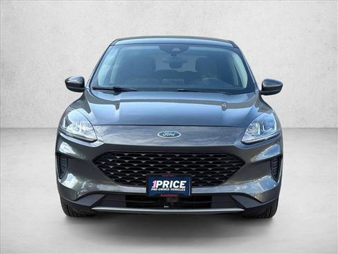 Used 2020 Ford Escape SE FWD image 2