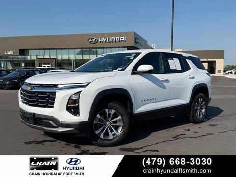 Used 2026 Chevrolet Equinox LT AWD/4WD image 1