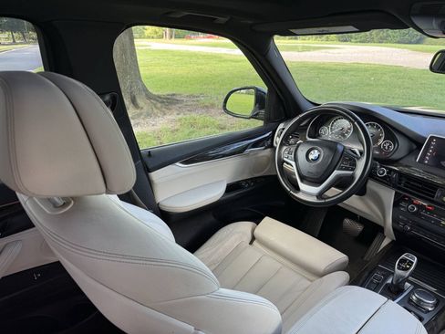 Used 2018 BMW X5 sDrive35i RWD image 14