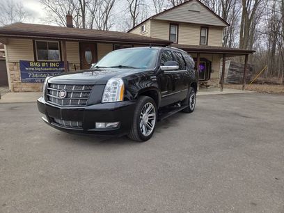 Used 2013 Cadillac Escalade Premium