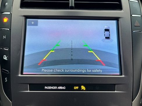 Used 2020 Lincoln MKZ image 4