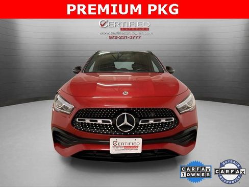 Used 2021 Mercedes-Benz GLA 250 w/ AMG Line Exterior image 2