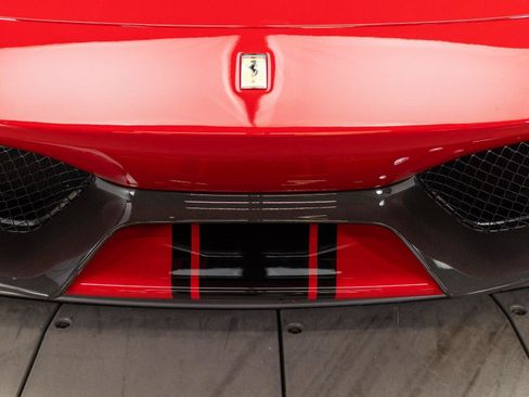 Certified 2020 Ferrari 488 Pista Spider RWD image 27