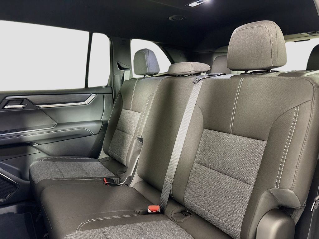 New 2026 GMC Acadia Elevation AWD/4WD image 24