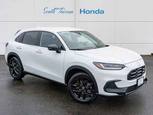 Certified 2024 Honda HR-V Sport image 2