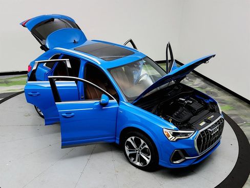 Used 2021 Audi Q3 2.0T Premium Plus w/ Premium Plus Package image 38