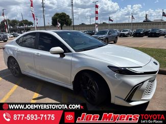 Used 2025 Toyota Camry XSE FWD video 1