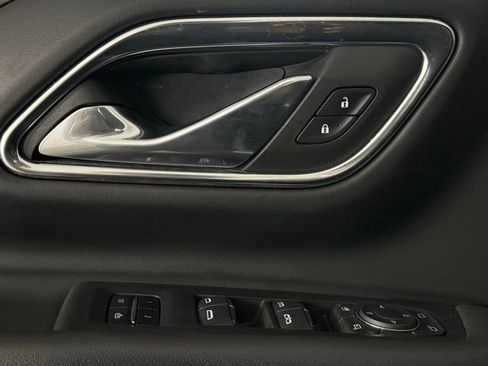 Used 2023 Chevrolet Tahoe High Country image 16