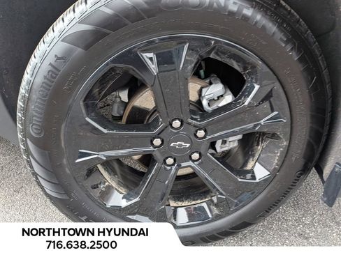 Used 2025 Chevrolet Equinox LT w/ Convenience Package II image 50