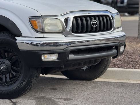 Used 2003 Toyota Tacoma PreRunner image 3