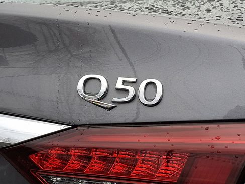 Used 2019 INFINITI Q50 Luxe w/ Essential Package (3.0T Luxe) image 16