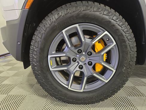 Used 2023 Rivian R1T Adventure Quad AWD/4WD image 9