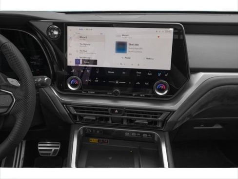 Used 2026 Lexus TX 500h AWD image 12