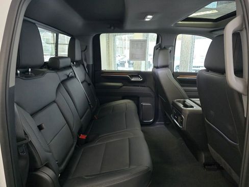 Used 2025 GMC Sierra 3500 Denali w/ Denali Reserve Package image 43