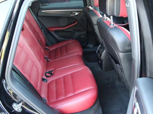 Used 2018 Porsche Macan GTS w/ Premium Package Plus AWD/4WD image 24