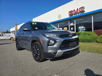 Used 2022 Chevrolet TrailBlazer LT w/ Convenience Package image 1