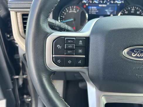 Certified 2024 Ford Expedition Limited image 19