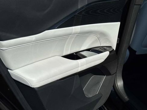 Certified 2024 Cadillac Lyriq Sport w/ LPO, Floor Liner Package AWD/4WD image 12