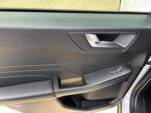New 2026 Ford Escape ST-Line w/ Cold Weather Package image 16
