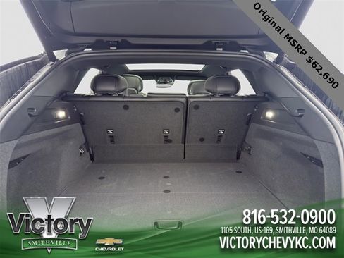 Used 2024 Cadillac Lyriq Luxury image 19